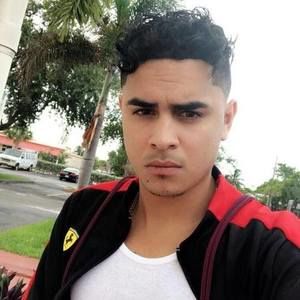 Meet your Posher, Jose